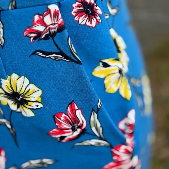 Lands' End Blue Halter Midi Dress for Casual Resort Wear - Picture 5 of 13